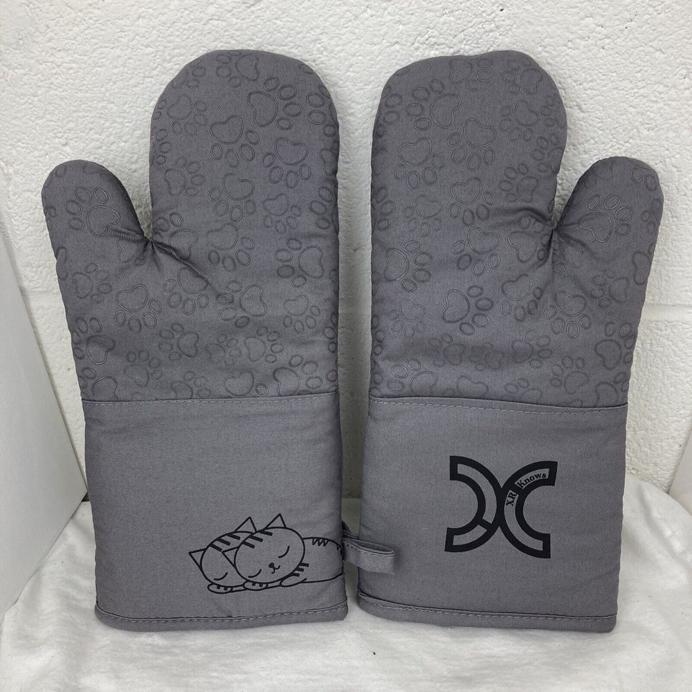 1 Pair Gray Cotton Long Silicone Paw print Cat Oven Mitts Cat Lovers gift Choice